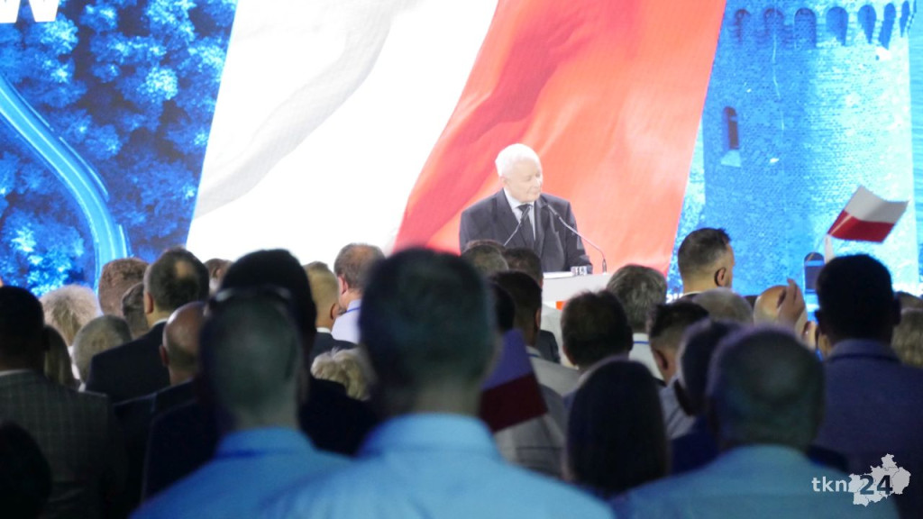 Konwencja PiS w Końskich. Najważniejsi ludzie władzy przedstawili program prawicy [wideo, zdjęcia]