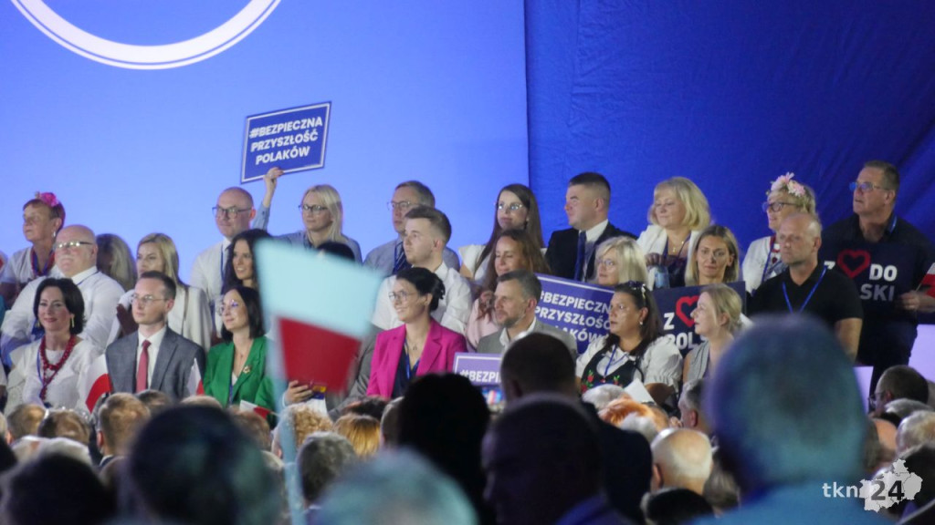 Konwencja PiS w Końskich. Najważniejsi ludzie władzy przedstawili program prawicy [wideo, zdjęcia]