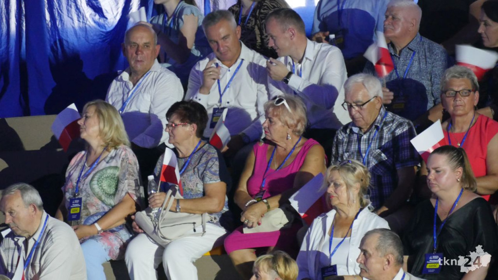 Konwencja PiS w Końskich. Najważniejsi ludzie władzy przedstawili program prawicy [wideo, zdjęcia]