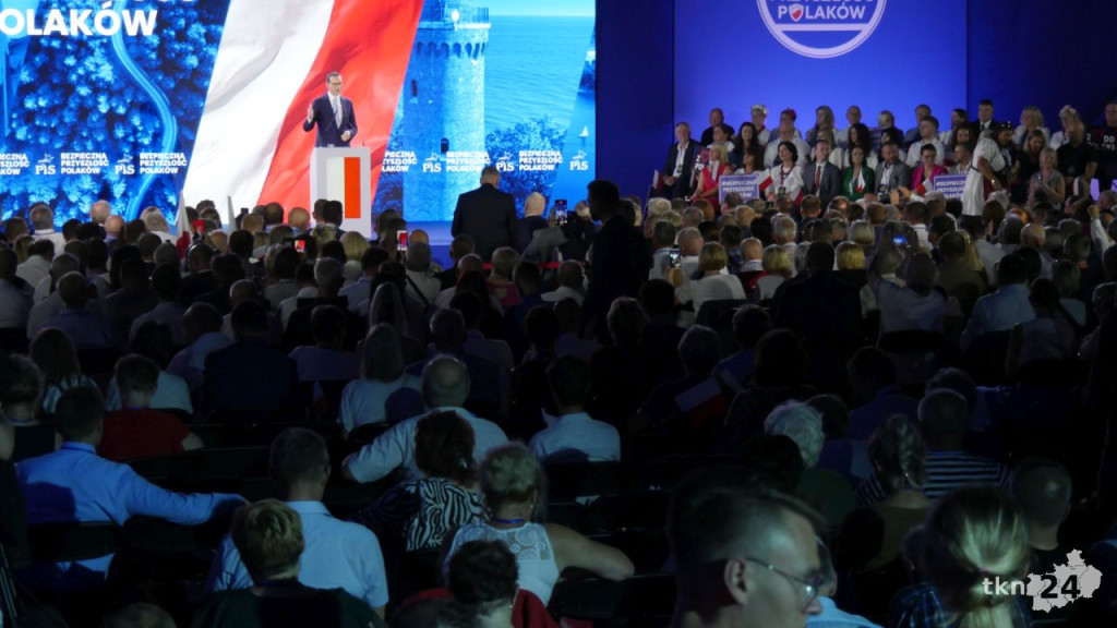 Konwencja PiS w Końskich. Najważniejsi ludzie władzy przedstawili program prawicy [wideo, zdjęcia]