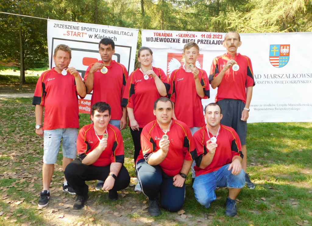 Uczestnicy PŚDS w Stąporkowie z 8 medalami! [zdjęcia]