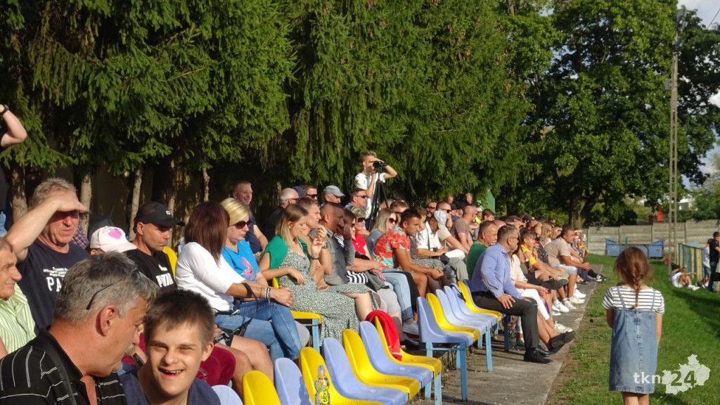 Neptun pokonuje Orlęta. Świetna passa trwa! [wideo, zdjęcia]