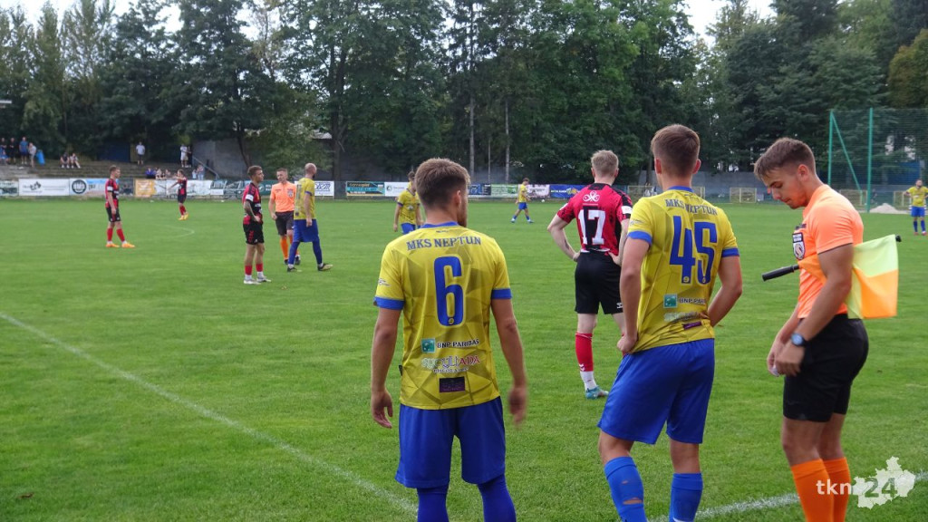 Neptun pokonuje Orlęta. Świetna passa trwa! [wideo, zdjęcia]