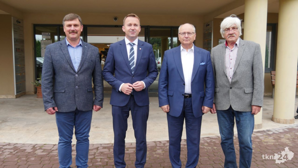 Adam Bielan i Michał Cieślak na otwartym spotkaniu w Końskich [wideo, zdjęcia]