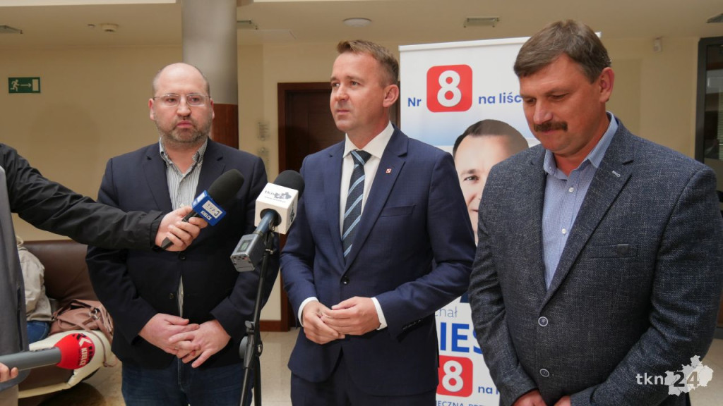 Adam Bielan i Michał Cieślak na otwartym spotkaniu w Końskich [wideo, zdjęcia]