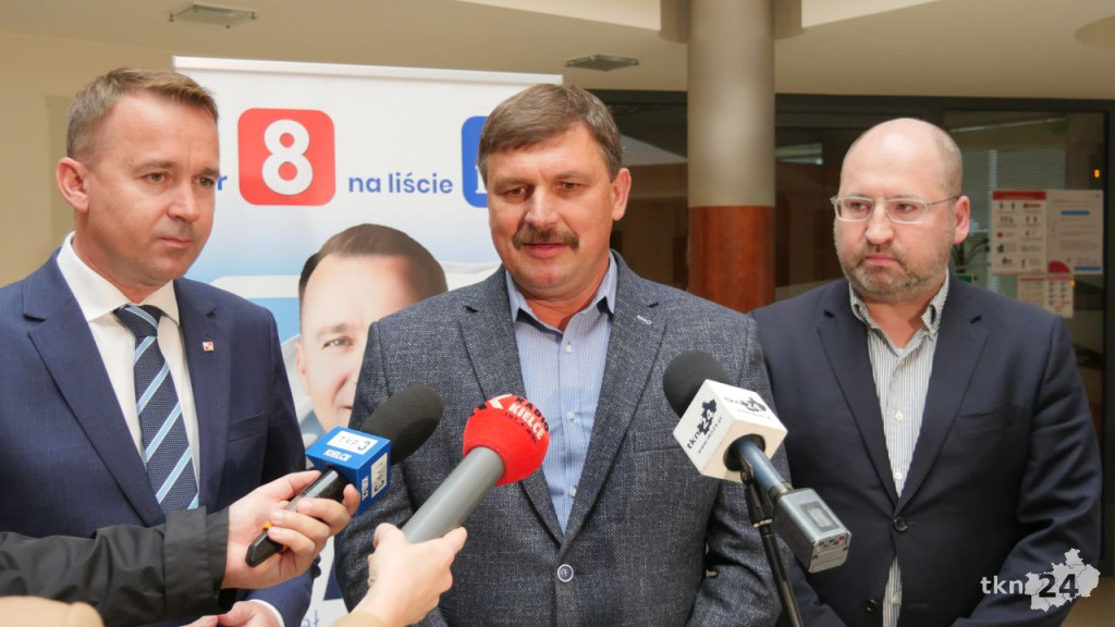 Adam Bielan i Michał Cieślak na otwartym spotkaniu w Końskich [wideo, zdjęcia]
