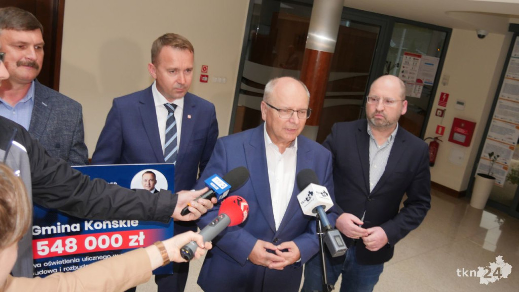 Adam Bielan i Michał Cieślak na otwartym spotkaniu w Końskich [wideo, zdjęcia]