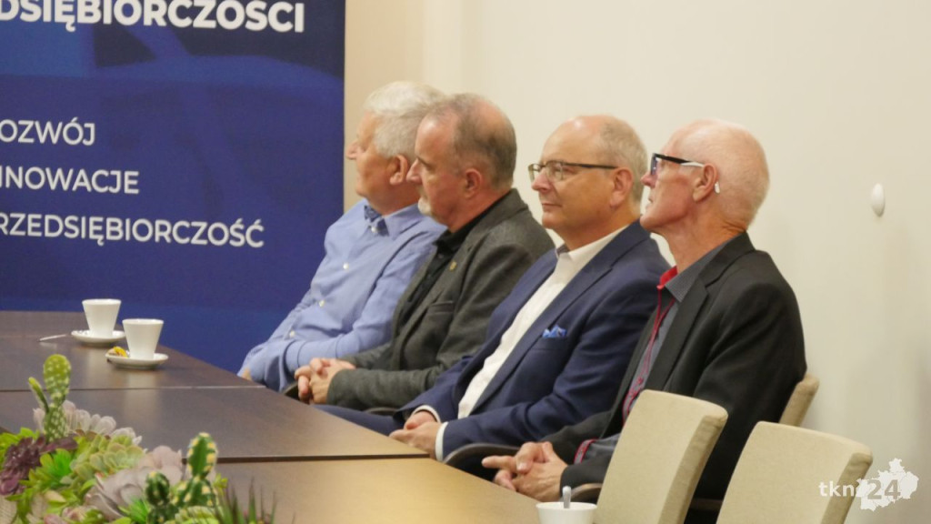 Adam Bielan i Michał Cieślak na otwartym spotkaniu w Końskich [wideo, zdjęcia]