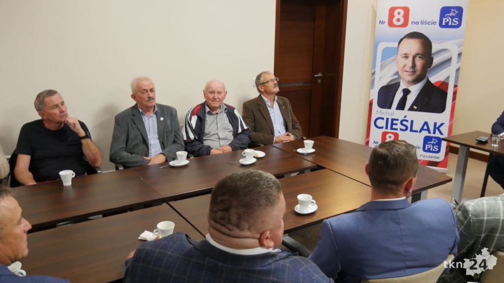 Adam Bielan i Michał Cieślak na otwartym spotkaniu w Końskich [wideo, zdjęcia]