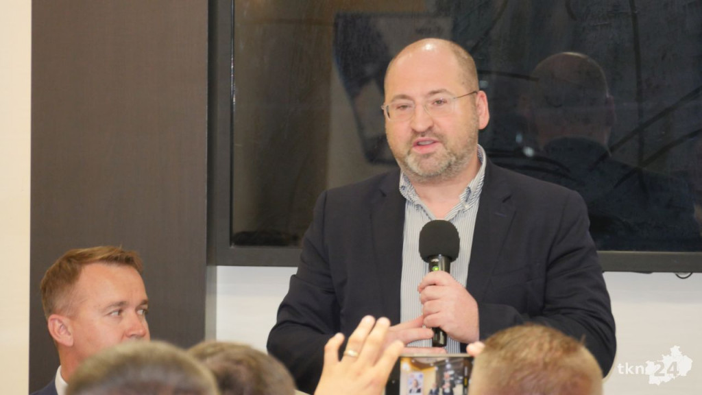Adam Bielan i Michał Cieślak na otwartym spotkaniu w Końskich [wideo, zdjęcia]