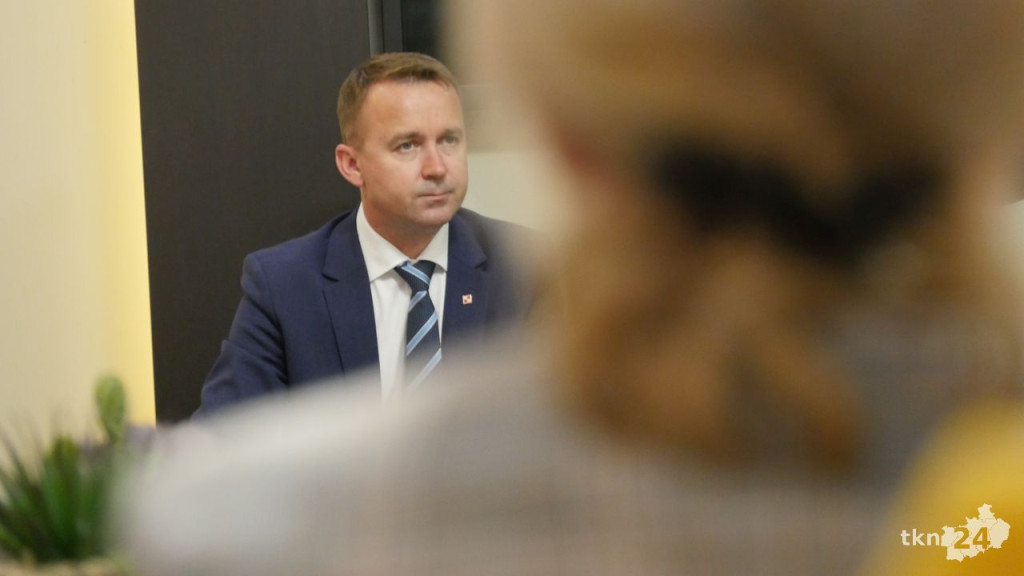 Adam Bielan i Michał Cieślak na otwartym spotkaniu w Końskich [wideo, zdjęcia]