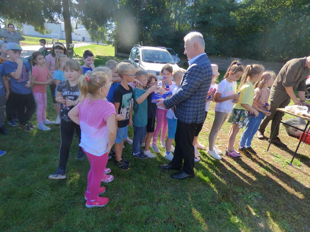 Dzieci i młodzież sprzątały świat [zdjęcia]