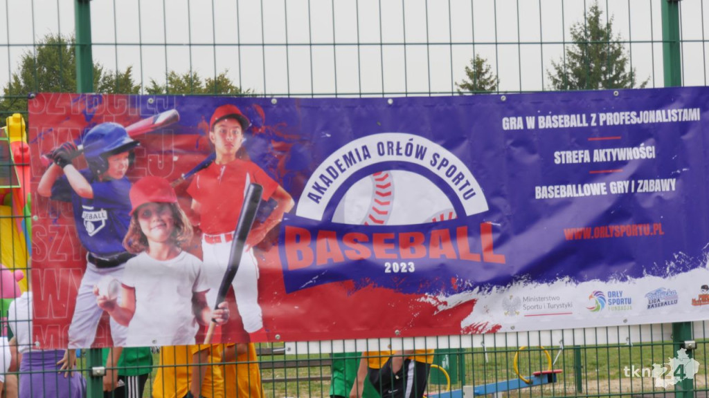 Baseball na stadionie OSiR. 150 dzieci poznało nowy sport [wideo, zdjęcia]