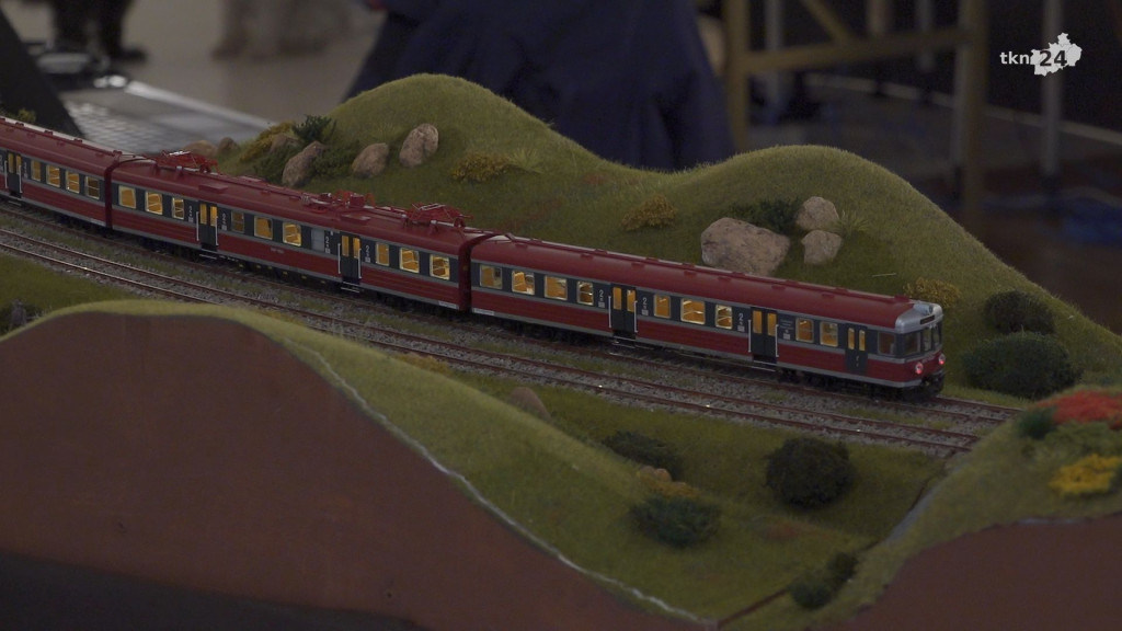 150 metrów miniaturowej kolei u Motyla. W sobotę i niedzielę [wideo, zdjęcia]