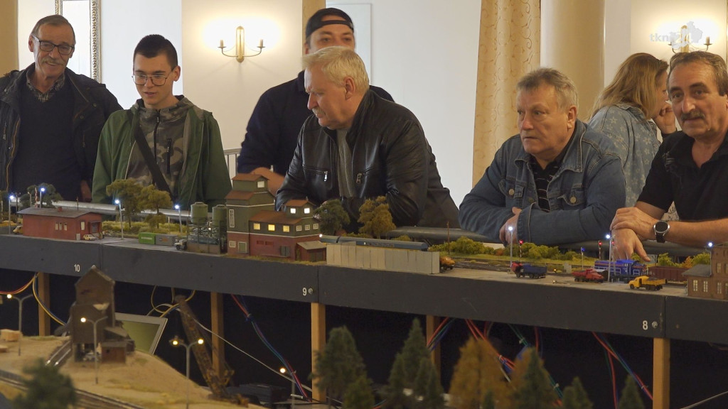150 metrów miniaturowej kolei u Motyla. W sobotę i niedzielę [wideo, zdjęcia]