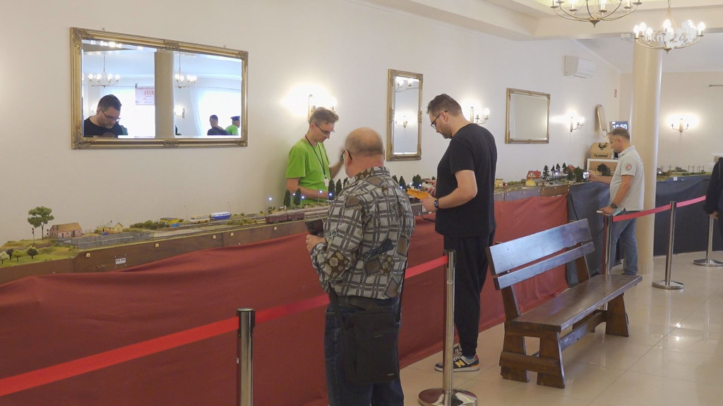 150 metrów miniaturowej kolei u Motyla. W sobotę i niedzielę [wideo, zdjęcia]