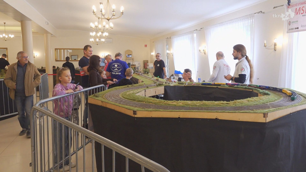 150 metrów miniaturowej kolei u Motyla. W sobotę i niedzielę [wideo, zdjęcia]