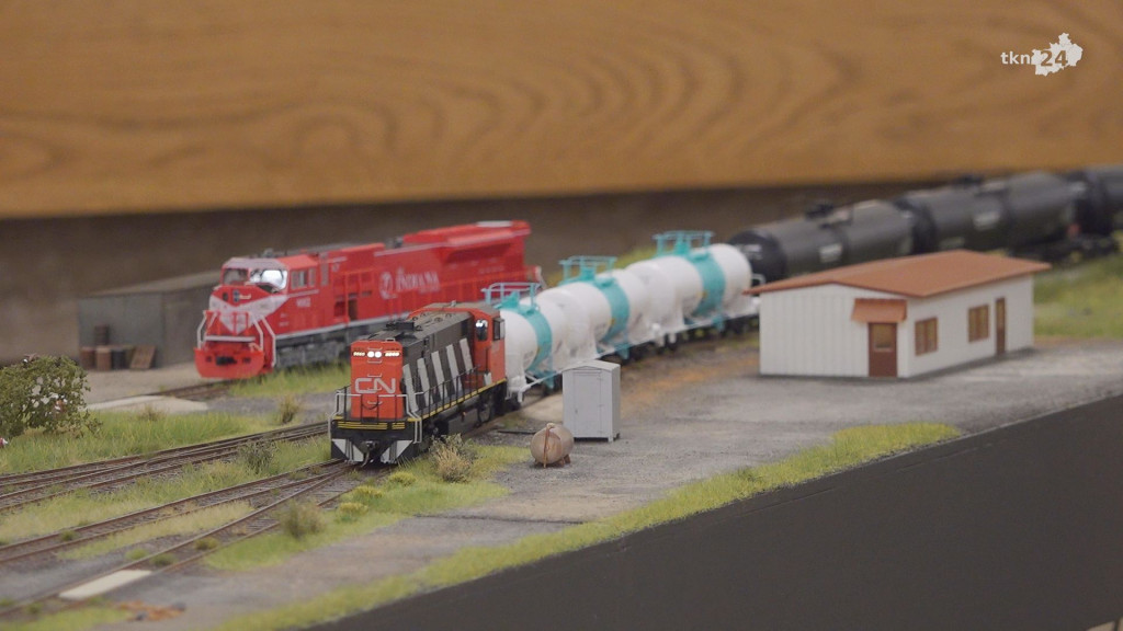 150 metrów miniaturowej kolei u Motyla. W sobotę i niedzielę [wideo, zdjęcia]