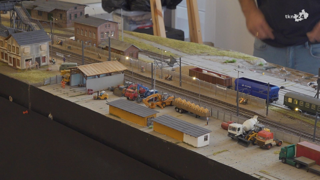 150 metrów miniaturowej kolei u Motyla. W sobotę i niedzielę [wideo, zdjęcia]