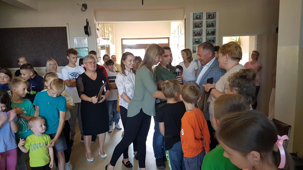 Szkoła w Kłucku świętowała i pomagała [zdjęcia]