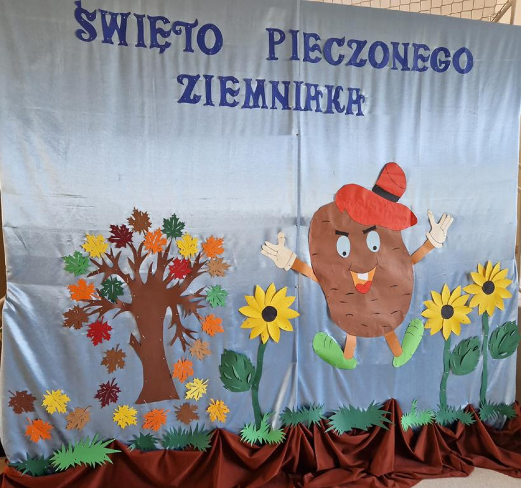 Szkoła w Kłucku świętowała i pomagała [zdjęcia]