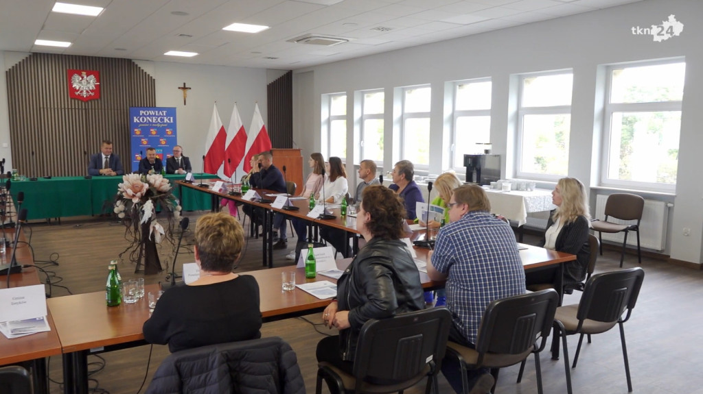 Koneckie gwarancje dla młodzieży. Uruchomiono punkt informacyjny [wideo, zdjęcia]