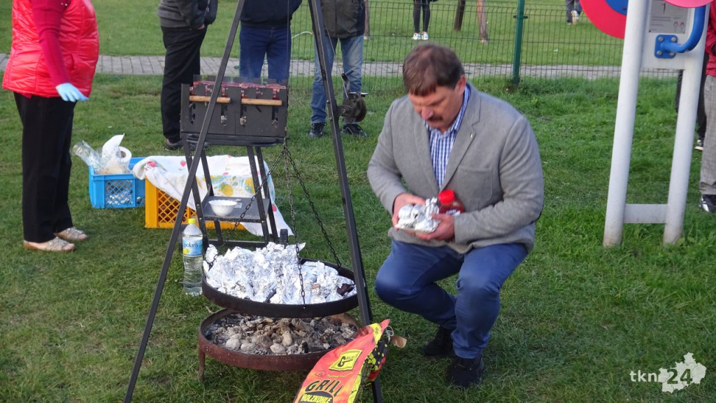 Sołecki festyn z rolniczym celebrytą i z posłem w Rogowie [wideo, zdjęcia]