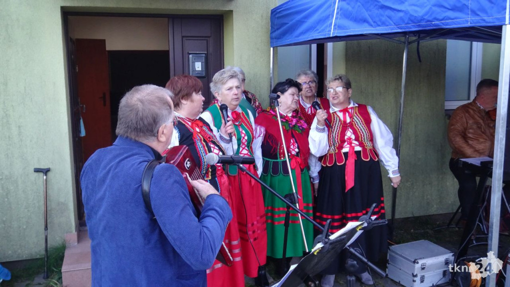Sołecki festyn z rolniczym celebrytą i z posłem w Rogowie [wideo, zdjęcia]