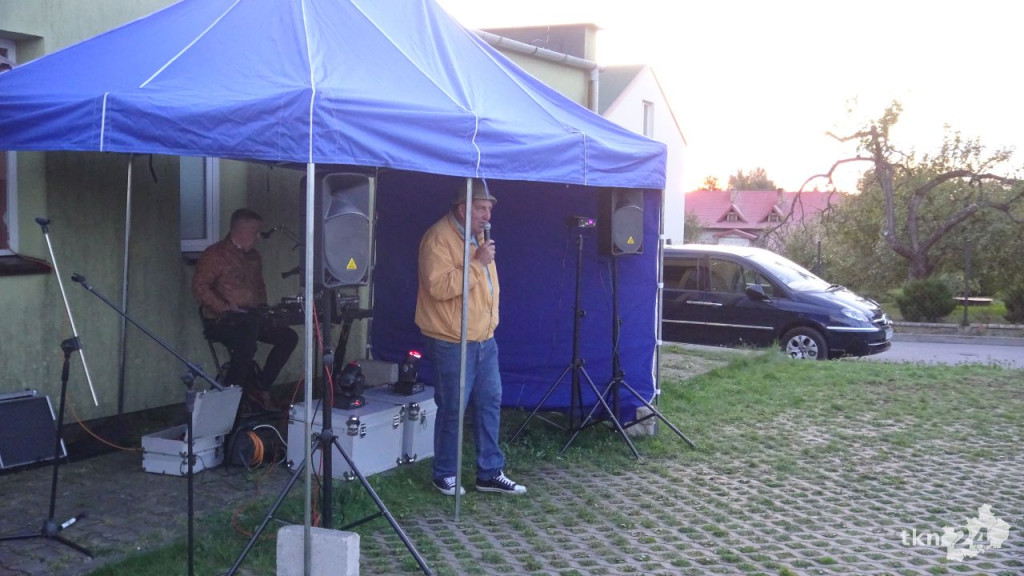 Sołecki festyn z rolniczym celebrytą i z posłem w Rogowie [wideo, zdjęcia]
