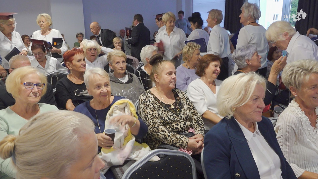 Uniwersytet Trzeciego Wieku w Końskich rozpoczął nowy rok akademicki [wideo, zdjęcia]