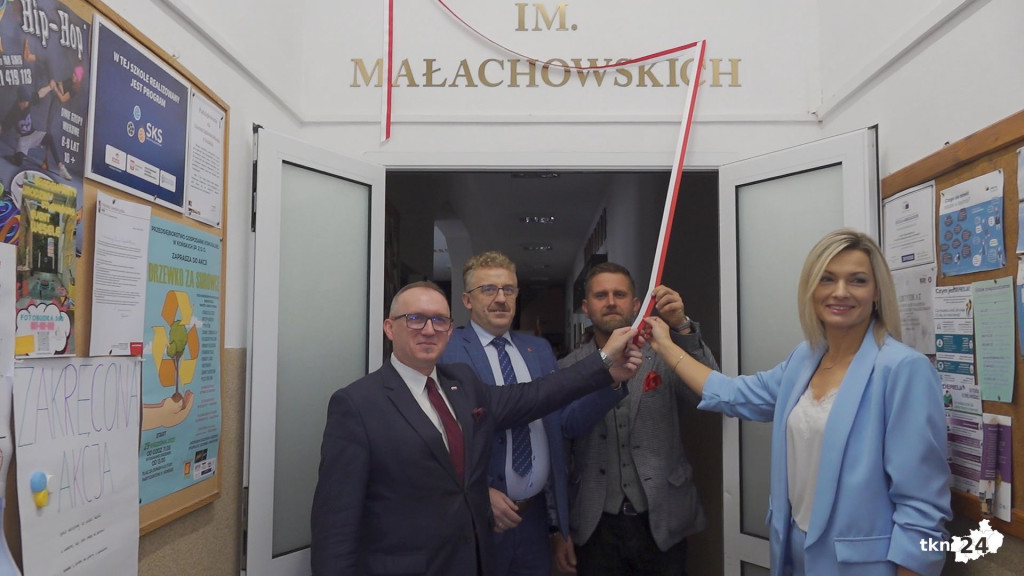 Nagrody i medale dla nauczycieli. Powiat świętował Dzień Edukacji Narodowej [wideo, zdjęcia]