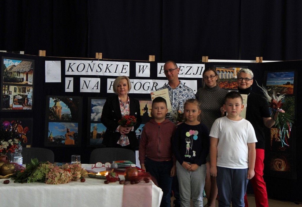Artystyczne spotkanie w szkole w Rogowie [zdjęcia]