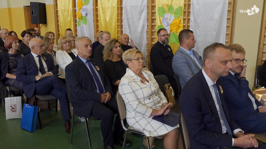Szkoła w Królewcu ma już imię św. Jana Pawła II [wideo, zdjęcia]