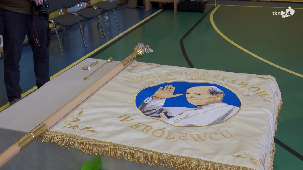 Szkoła w Królewcu ma już imię św. Jana Pawła II [wideo, zdjęcia]