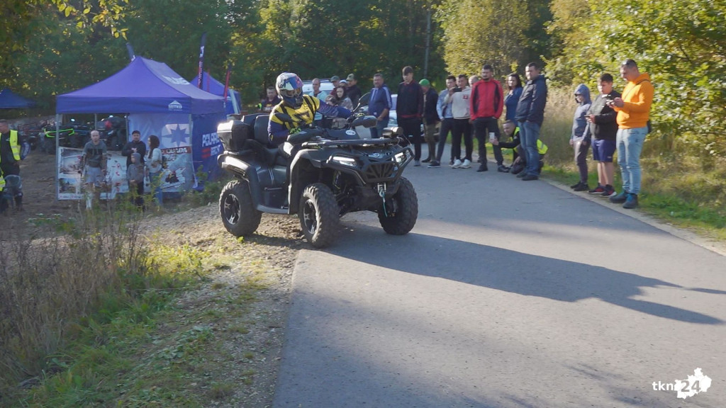 Ryk silników w Niekłaniu. Znakomita zabawa i rywalizacja podczas quadowego rajdu [wideo, zdjęcia]