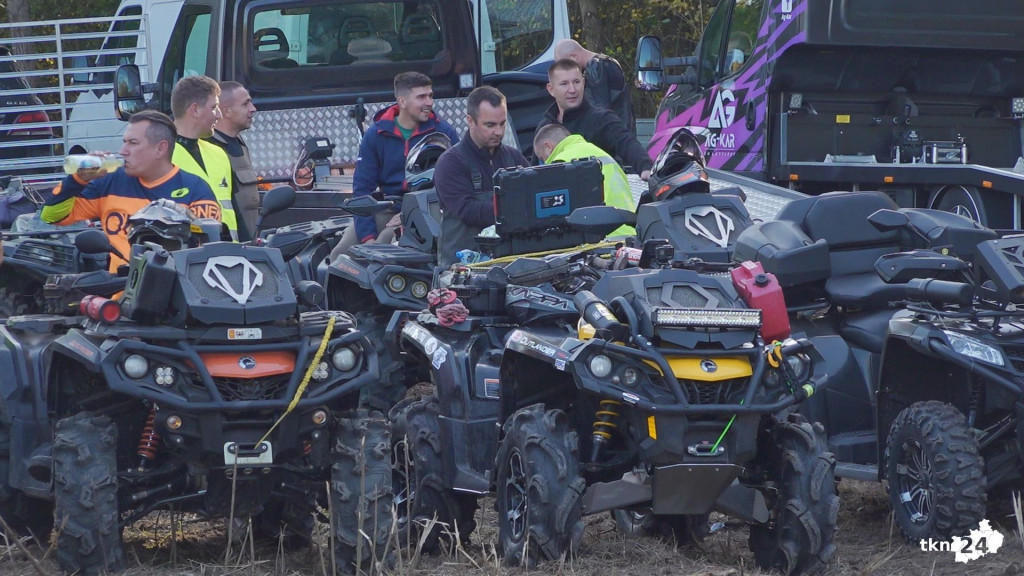 Ryk silników w Niekłaniu. Znakomita zabawa i rywalizacja podczas quadowego rajdu [wideo, zdjęcia]