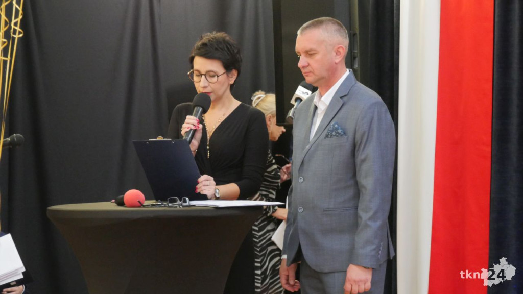 Podwójne święto edukacji. Dzień Nauczyciela i 60 lat Szkoły w Kazanowie [wideo,  zdjęcia]