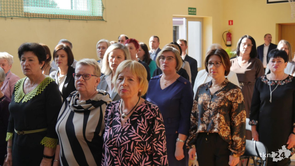 Podwójne święto edukacji. Dzień Nauczyciela i 60 lat Szkoły w Kazanowie [wideo,  zdjęcia]