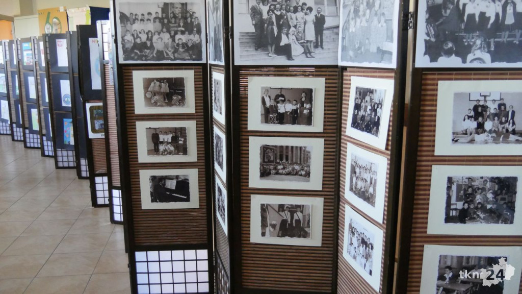 Podwójne święto edukacji. Dzień Nauczyciela i 60 lat Szkoły w Kazanowie [wideo,  zdjęcia]