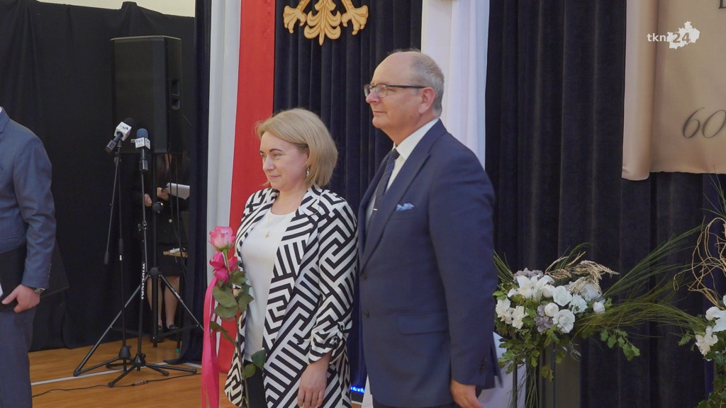 Podwójne święto edukacji. Dzień Nauczyciela i 60 lat Szkoły w Kazanowie [wideo,  zdjęcia]