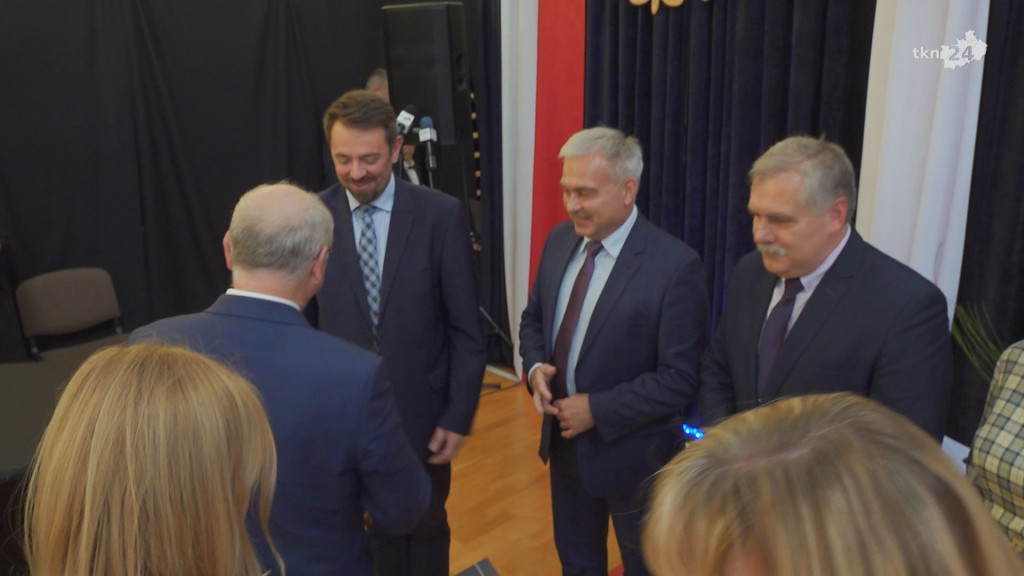 Podwójne święto edukacji. Dzień Nauczyciela i 60 lat Szkoły w Kazanowie [wideo,  zdjęcia]