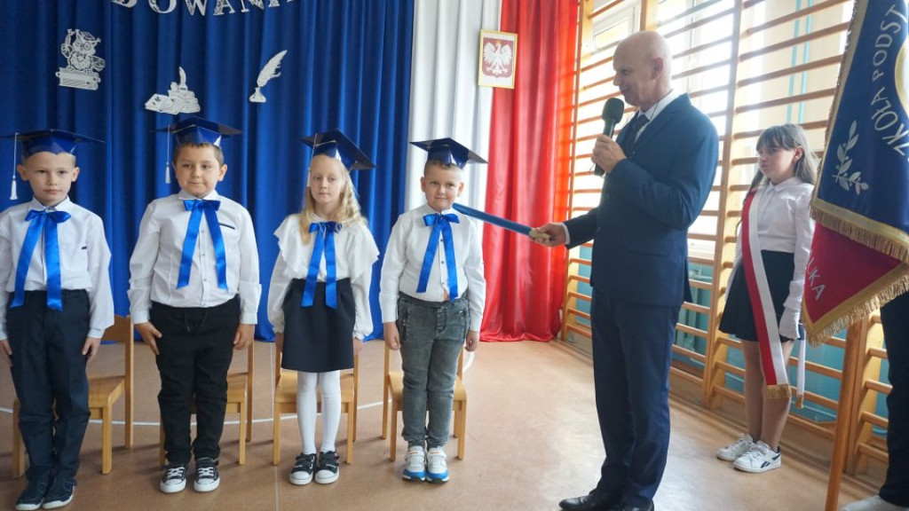 Radoszyccy uczniowie po ślubowaniu! [fotorelacja]