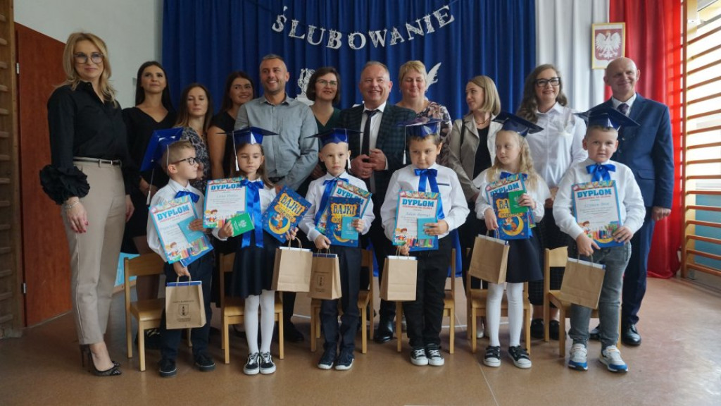 Radoszyccy uczniowie po ślubowaniu! [fotorelacja]