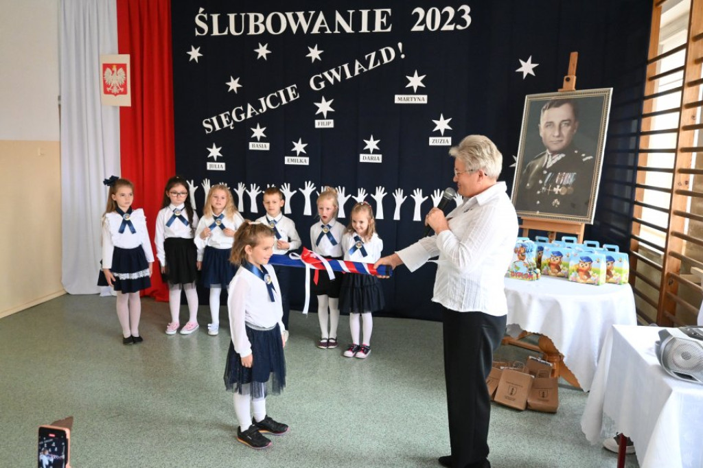 Radoszyccy uczniowie po ślubowaniu! [fotorelacja]