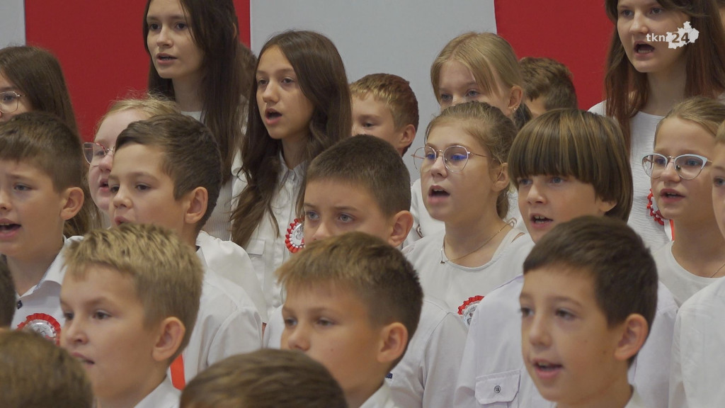 Do hymnu! Fałków pięknie zaśpiewał w ogólnopolskim konkursie [wideo, zdjęcia]
