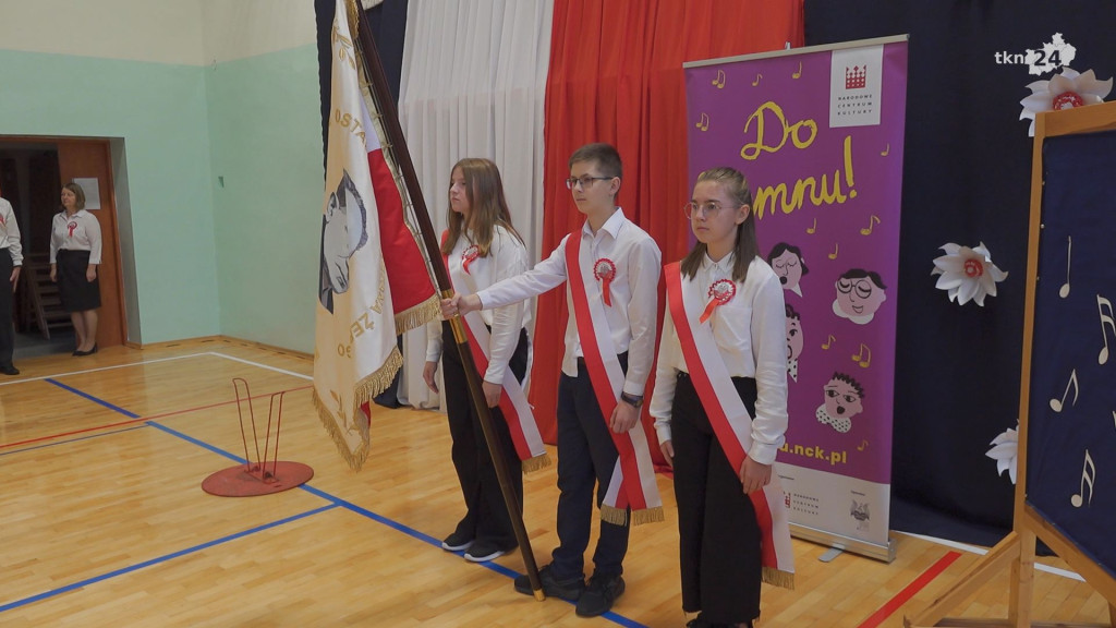 Do hymnu! Fałków pięknie zaśpiewał w ogólnopolskim konkursie [wideo, zdjęcia]