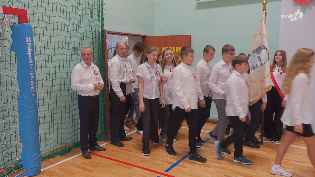 Do hymnu! Fałków pięknie zaśpiewał w ogólnopolskim konkursie [wideo, zdjęcia]