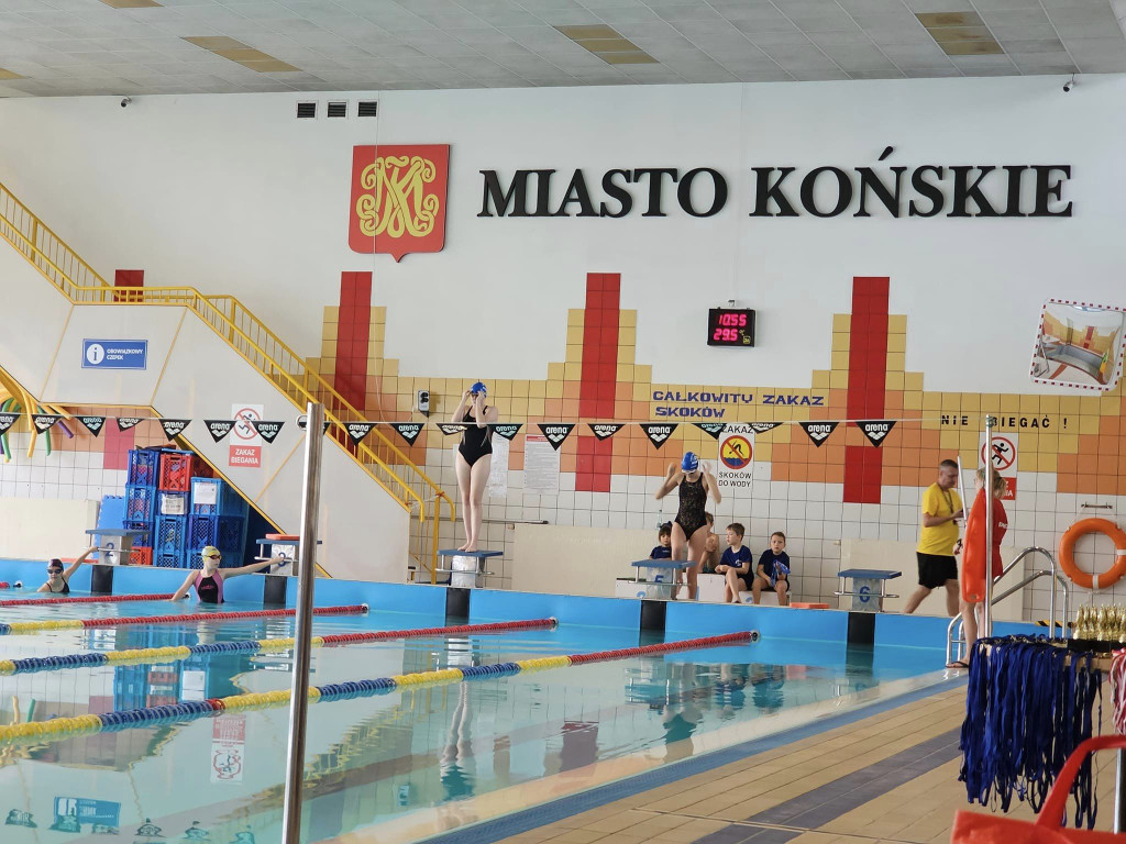 Rywalizowali i integrowali się pływając [zdjęcia]