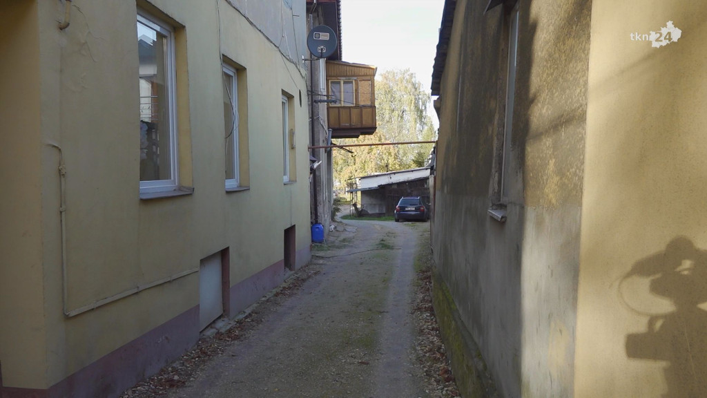 Duże zainteresowanie spacerem `Śladami koneckich Żydów` [wideo, zdjęcia]