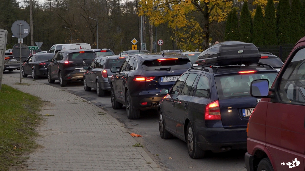 Wszystkich Świętych 2023 w Końskich i na Konecczyźnie [wideo, zdjęcia]